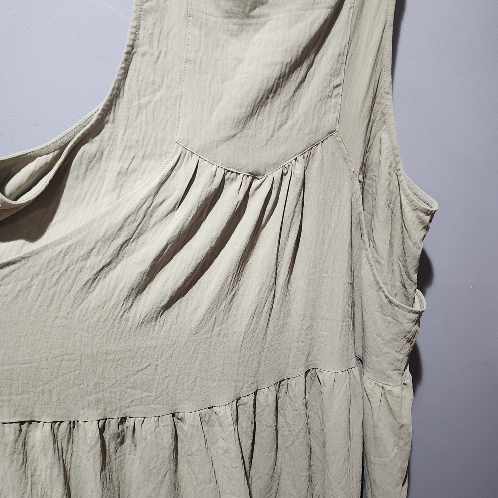 Elegant Olive Green Sleeveless Dress - Picture 5 of 9